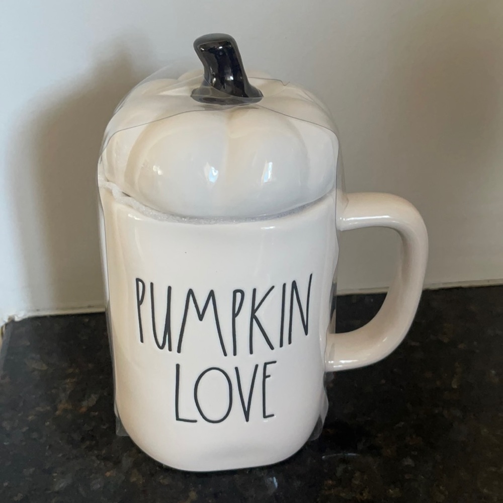 Rae Dunn - PUMPKIN LOVE - topper mug